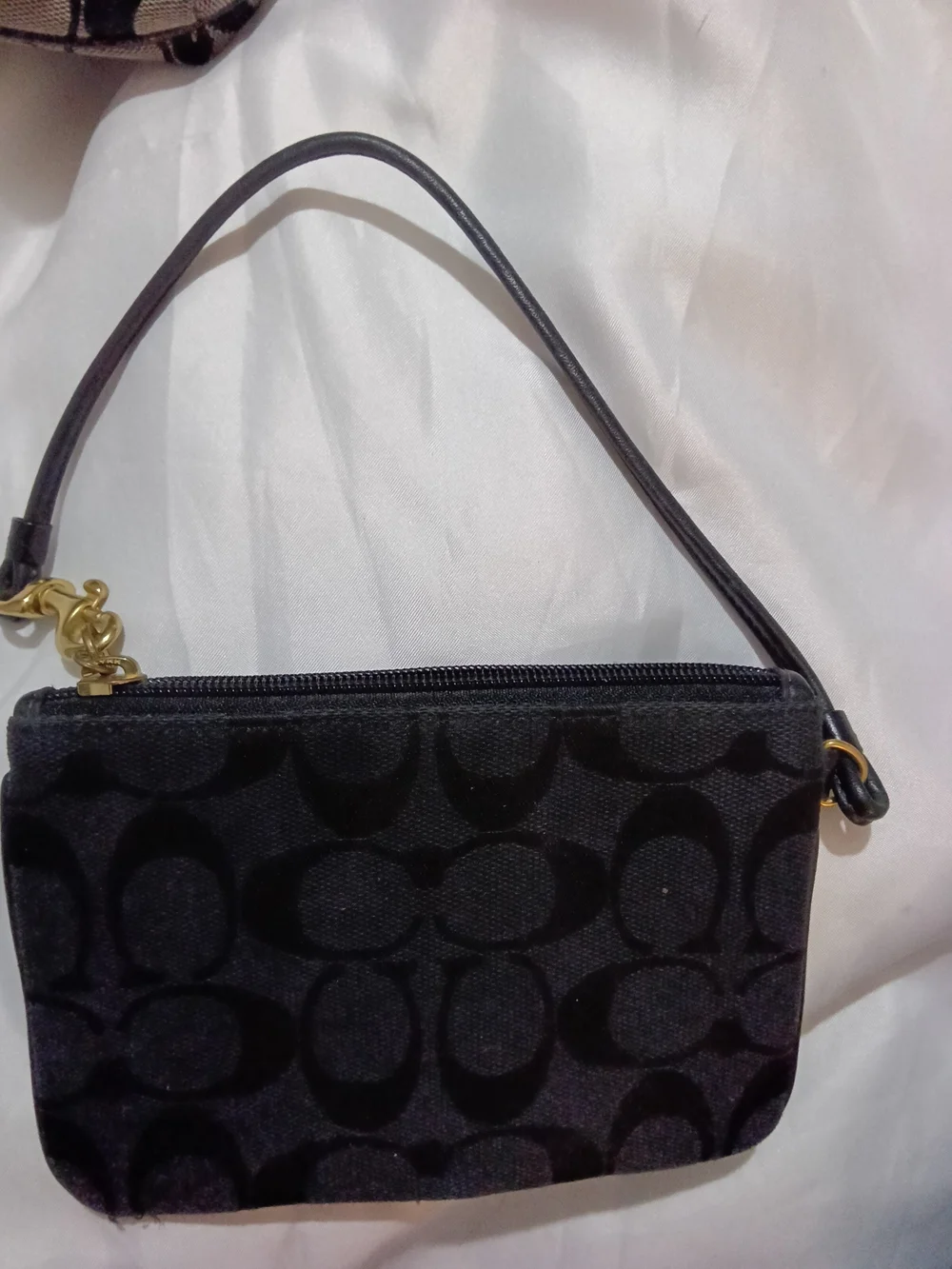 #25A Coach VINTAGE SOHO Signature Small Wristlet in Black